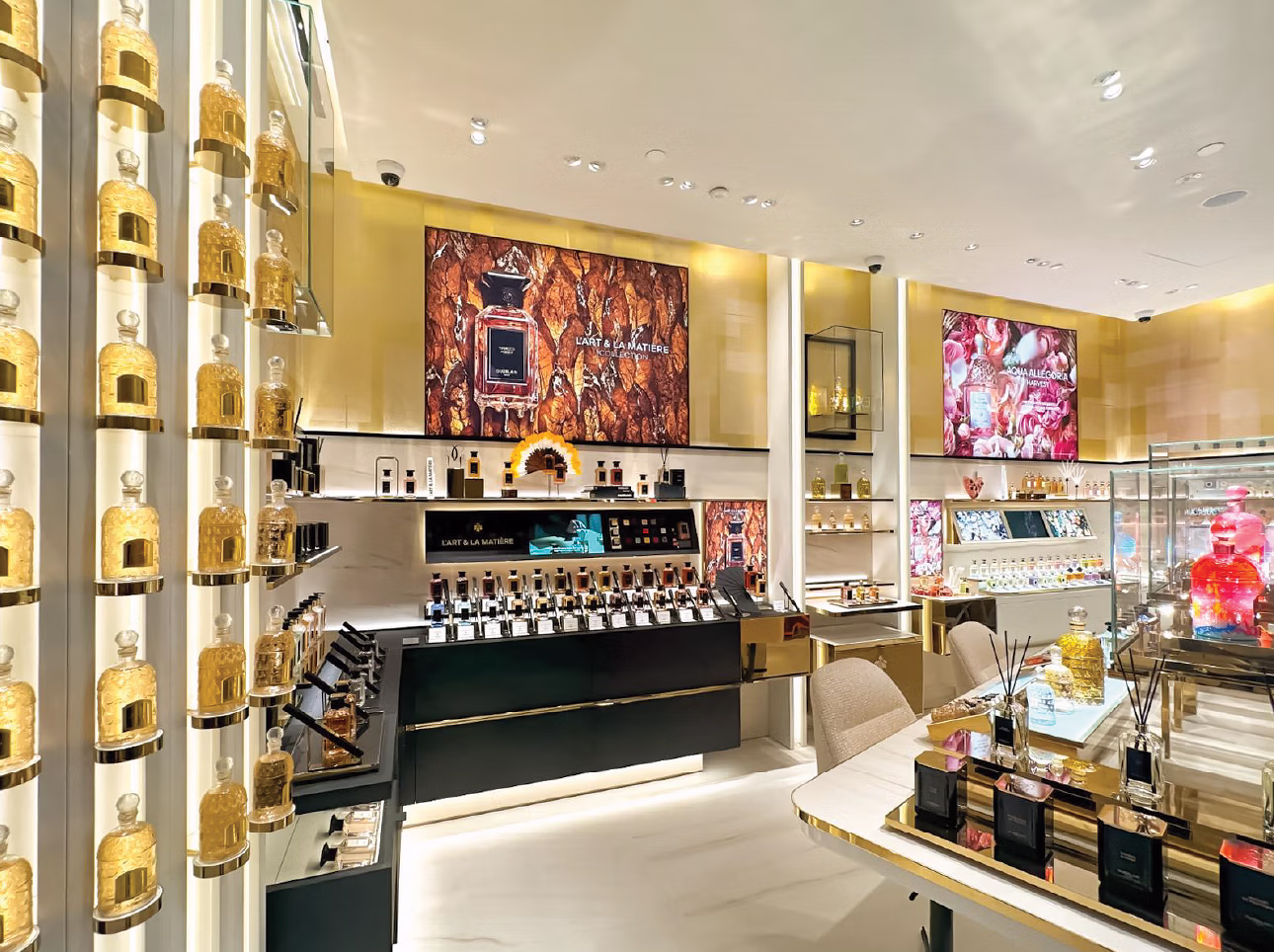 Matte Black's interior fit out for Guerlain